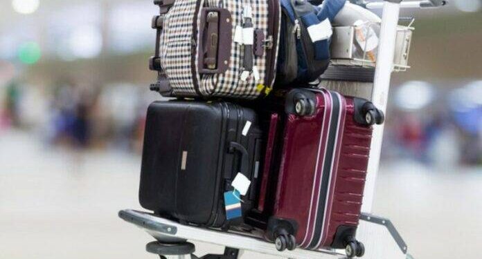 Поплутала валізи та не зізналася: жителька Болграду отримала вирок суду