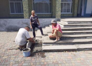 В АРЦИЗЬКІЙ ГРОМАДІ ТРИВАЄ ОСІННІЙ БЛАГОУСТРІЙ