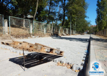 В Южному ремонт ще одного міжквартального проїзду завершать до кінця року | YНовини одещіни