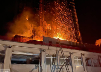 В небі Одещини збили 19 дронів та 9 «калібрів»: на морвокзалі горів готель, дісталося й приватному сектору, поранена жінка