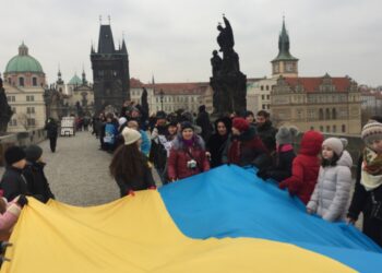 Більш як половина українських біженців у Чехії стикалися з агресією