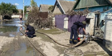 Пострадавшие от подрыва Каховской ГЭС получили более 23 тыс. таблеток для обеззараживания воды — Минздрав