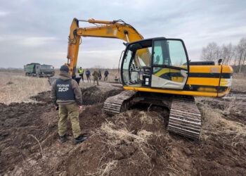 На Чернігівщині учасників злочинної групи судитимуть за незаконний видобуток торфу. ФОТО | Кримінальні новини