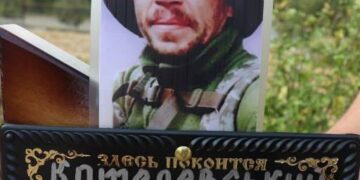 АРЦИЗЬКА ГРОМАДА ПРОВЕЛА В ОСТАННЮ ПУТЬ ГЕРОЯ ІГОРЯ КОТЕЛЕВСЬКОГО