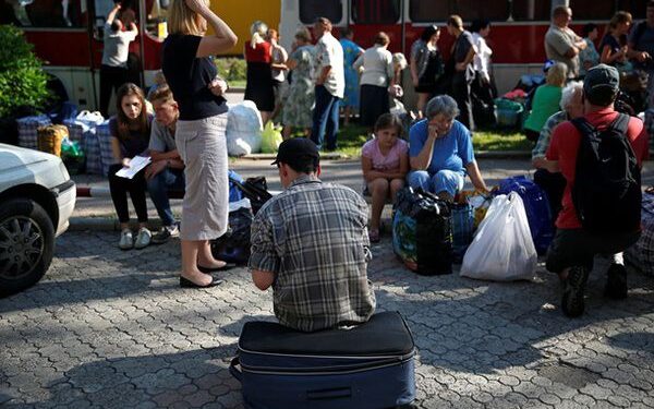 Жителі Калуги вигнали українських біженців з-за того, що вони облаяли Путіна (відео)
