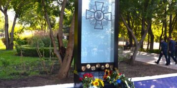 В одеському парку Перемоги та біля обласної адміністрації відкрили меморіали загиблим захисникам України