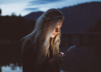 Треть австралийцев страдает от одиночества — исследование