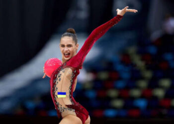 Спорт за неделю: достойная игра команды Реброва и скандал в гимнастике