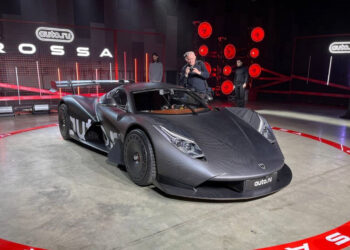 Российский суперкар Rossa: гены Marussia, руководитель Русинов и атмосферный V10 — АВТО НОВОСТИ