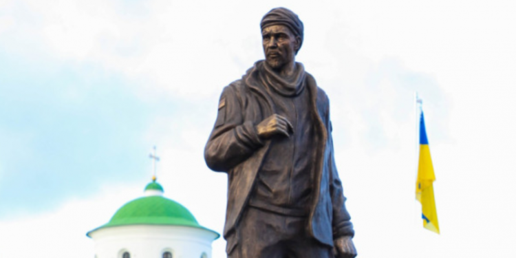 У Ніжині встановили пам`ятник герою, розстріляному окупантами за слова «Слава Україні»