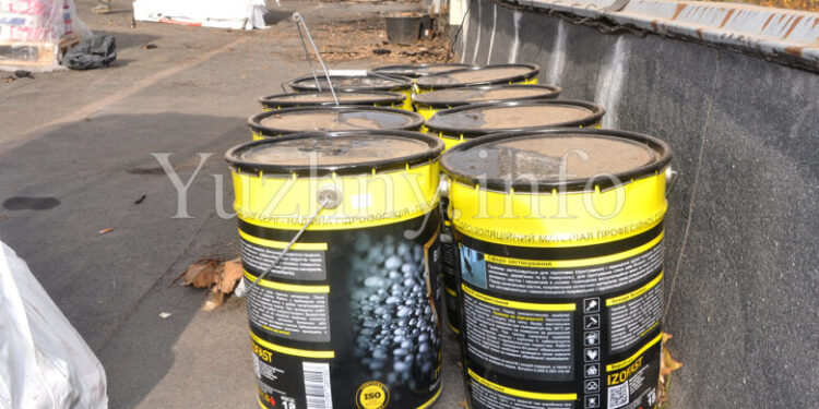 В Южному ремонт покрівлі ДЮСШ проводитимуть поетапно і з урахуванням нових ДБН (фото) | YНовини одещіни