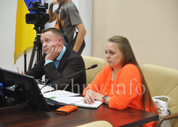 Четверо з дев’яти: часткове відкликання депутатів від заборонних партій спровокувало скандал в Южному (фото, відео) | YНовини одещіни