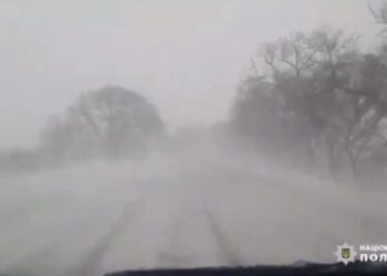 Снігопад в Одесі: відключено світло та тепло, водопостачання переведено на генератори (все актуальне по темі) — Новини Одеської області