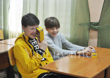 В Южному до школярів на уроки завітав Святий Миколай (фото) | YНовини одещіни