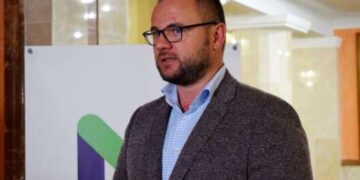 Луцкий мэр Полищук не вышел на бюджетные слушания к лучанам