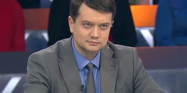 Кожному, хто допоможе викрити корупціонера, буде виплачено 10% від суми, яку вдасться повернути в бюджет