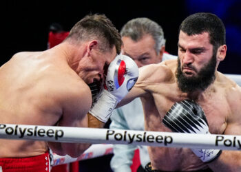 «Бетербиев смял Смита физически и морально» — Дмитрий Кудряшов