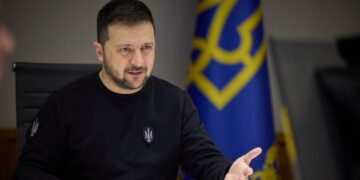 Президент побажав українцям зробити сміливий вибір — знайти себе у власній державі