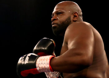 «Я сразу позвонил маме и сказал: «Аннулируй мое свидетельство о рождении» — боксер Джонсон о получении российского гражданства