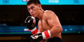 Чемпион WBA Бивол заявил, что Артур является неудобным соперником