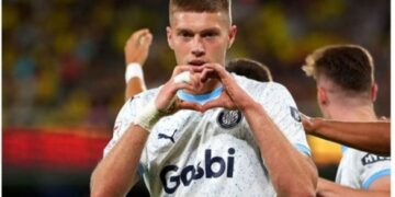 Черкащанин Довбик номінований на звання кращого футболіста грудня в Іспанії