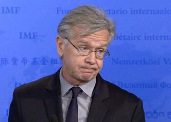 У МВФ поки утримуються від коментарів щодо можливої зміни процедури кредитування України