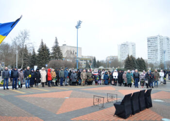 Южненська громада попрощалася з 30-річним військовим Сергієм Сузанським | YНовини одещіни