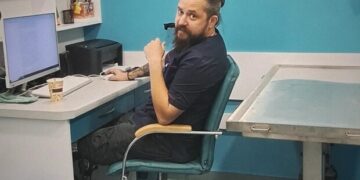 Одесский ветеринар, который потерял на войне две ноги, вернулся на работу