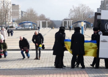Загинув, рятуючи побратимів: в Южному попрощалися з військовим Вадимом Яремчуком (фото) | YНовини одещіни