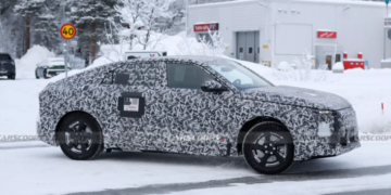 Опубліковано перші знімки електрокросовера DS — Автоновини