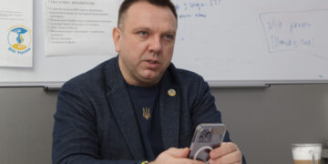 У Раді пропонують зберегти виплати для більшості переселенців до кінця війни — депутат