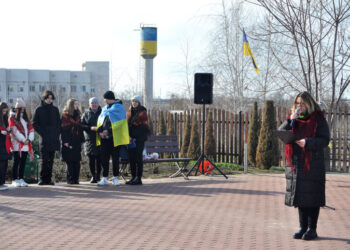 Десята річниця: в Южному вшанували пам’ять Героїв Небесної Сотні (фото) | YНовини одещіни