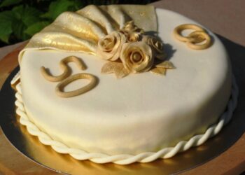 Прикольні вітання з 50-річчям жінці в віршах та прозі