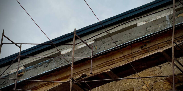 На «будинку Гоголя» в Одесі незаконно збудували новий поверх і почали будувати балкони (фото) — Одеса