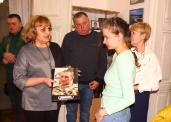 На виставці «Нескорені війною»