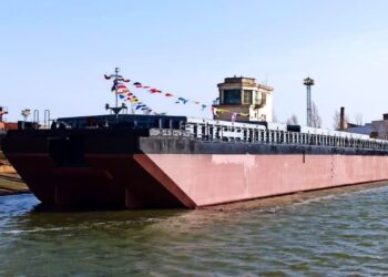 Українське Дунайське пароплавство побудувало другу SLG–баржу