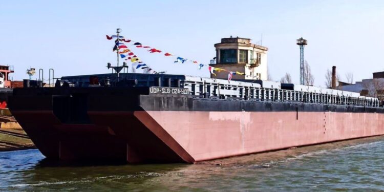 Українське Дунайське пароплавство побудувало другу SLG–баржу