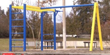 У Дмитрівці Визирської СТГ побудували спортивний майданчик для молоді (фото)