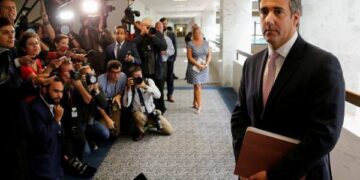 Колишнього адвоката Трампа Коена засудили до трьох років в’язниці