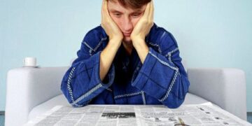 Хто може отримати допомогу по безробіттю в Україні