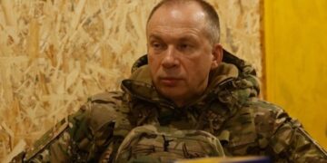 Сирський подякував добровольцям за захист України