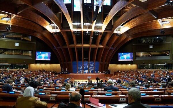 ПАРЄ почала процедуру оскарження повноважень делегацій РФ