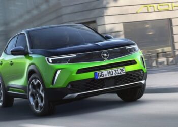 Розкрили деталі нового кросовера Opel Mokka 2025 — Автоновини