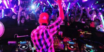 В Одесі, попри оголошену жалобу, мали місце гучні вечірки