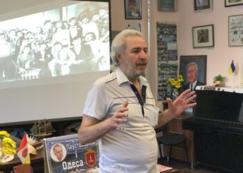 Ушел из жизни еще один член команды КВН «Одесские джентльмены» Александр Теплицкий