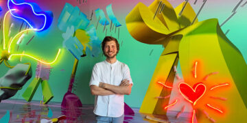 Одесского художника включили в издание о вкладе Украины в мировое искусство