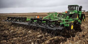 John Deere оновив грунтообробні агрегати — Техніка