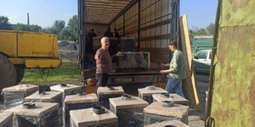 Депутат парламенту Болгарії передав Арцизькій громаді буржуйки для підтримки мешканців у складні часи