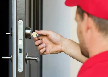 Оперативное и профессиональное аварийное открытие замков и дверей в Одессе и Одесской области