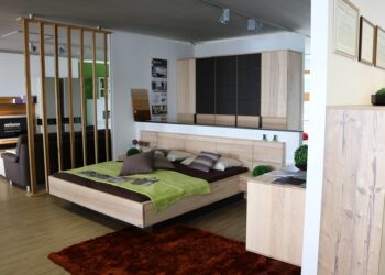 Как покупка квартиры зависит от экономической ситуации на рынке недвижимости?